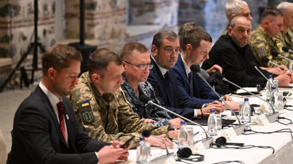 Українська делегація прибула на перемовини до Туреччини - нардеп Гончаренко