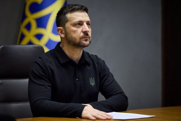 Володимир Зеленський підписав закон про повернення незалежності НАБУ і САП